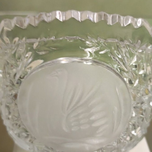 Crystal candy dish with lid like new, heavy crystal