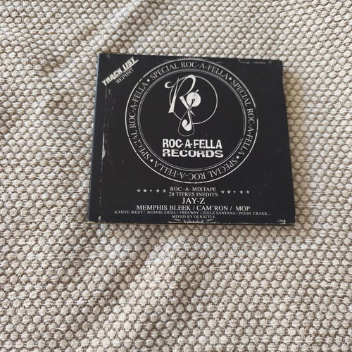 Roc-A-Fella Records CD like new, hip-hop