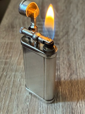 Αναπτήρας Dunhill Unique Silver Line σαν καινούργιος