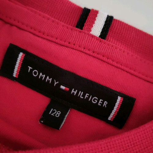 Tommy Hilfiger T-shirt red size 128 like new
