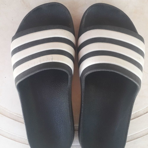 Adidas slippers used, size 34, for pool, sea and city