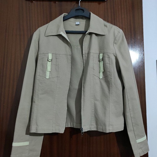Beige spring jacket new, size small