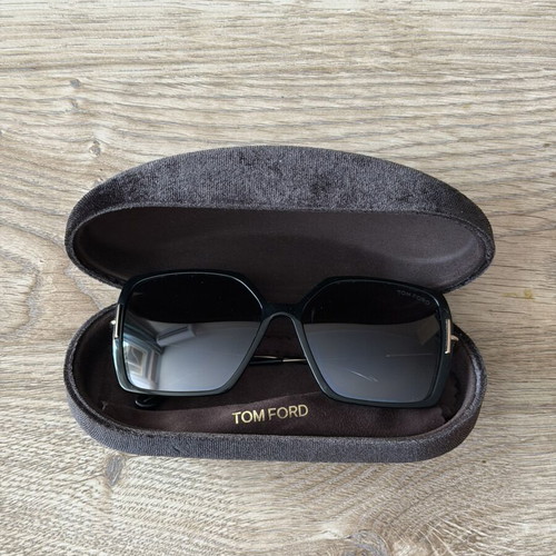 Tom Ford sunglasses new, black