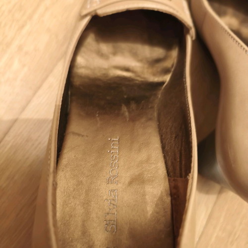 Silvia Rossini moccasins handmade leather size 39 like new, beige
