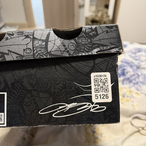 Lebron James leopard shoes used, size 39