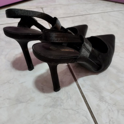 Summer Heels size 37 like new