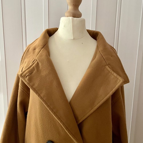 Shein trench coat camel color like new