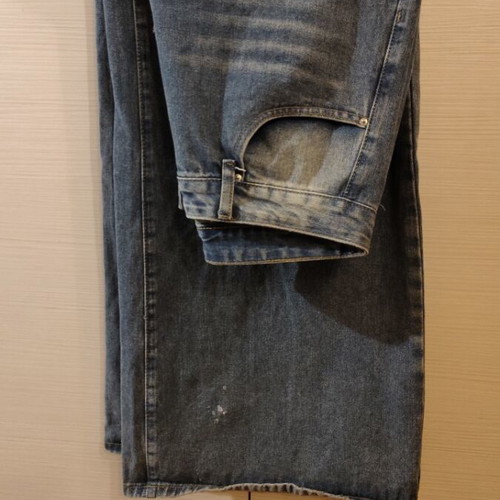 Jeans wide leg size 32 and large like new