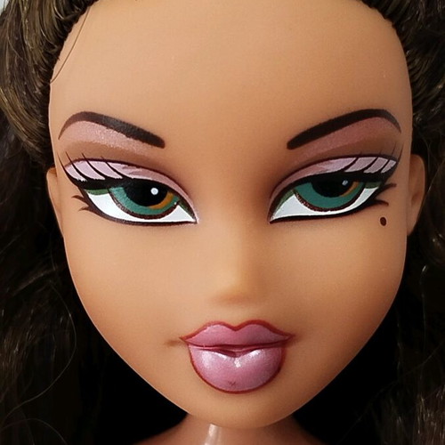 Bratz Style It Yasmin nude doll used with flaws