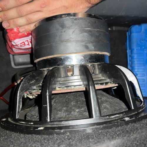 Subwoofer 12 inch 1500W RMS like new with GS Audio amplifier