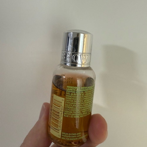 Molton Brown Black Peppercorn Body Wash 30ml like new