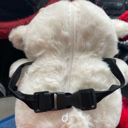 Handmade tissue holder like new with lamb design for car