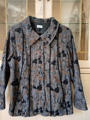 Finnkarelia vintage women's jacket medium, like new, black and gray