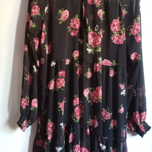 Stradivarius Floral Chiffon Dress like new, multicolor, size L