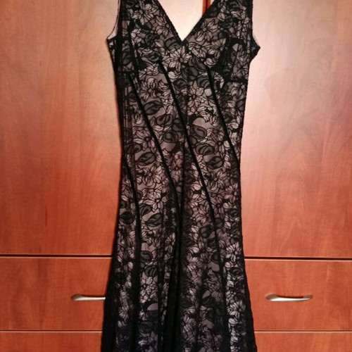 Evening dress with lace size S, black and pink, like new