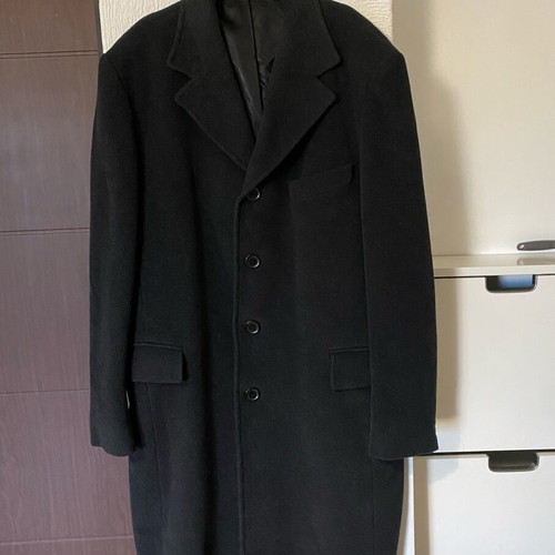 Men's coat L-XL like new, black with gray hairs, 70% wool