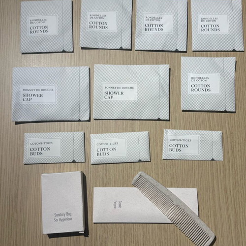 Hotel amenities new set with cotton rounds, comb and accessories