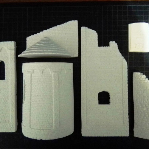 1/35 Ruined Church