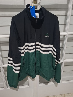 Adidas vintage jacket size L new