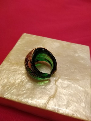 Murano ring new in green color