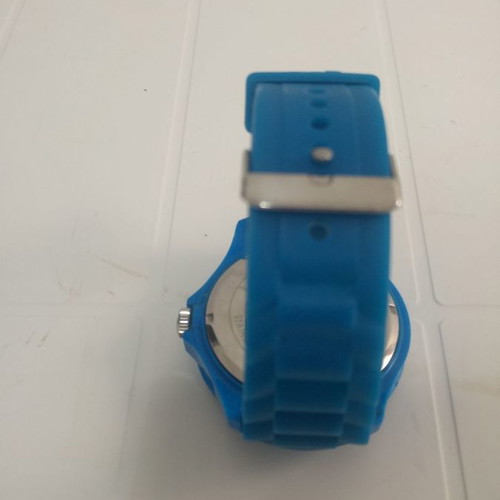 IceWatch ICE Forever Boys wristwatch used with silicon strap