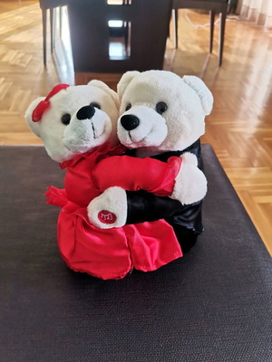 Tango Dancing Bears like new