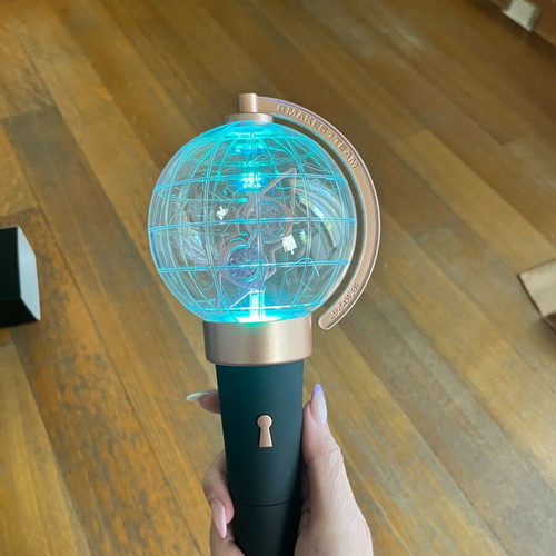 Ateez Official Lightstick Version 1 new with batteries and box