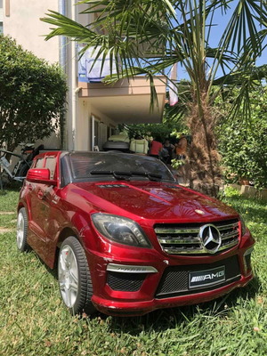 Παιδικό αμαξάκι Mercedes μεταχειρισμένο, ηλεκτρικό, κόκκινο