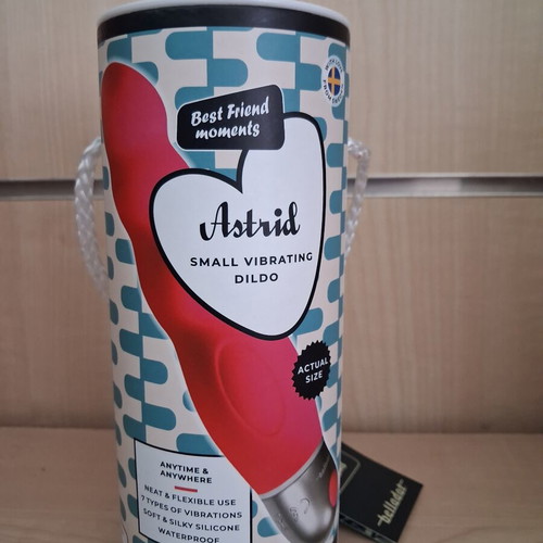 Belladot Astrid Small Vibrating Dildo new, silicone, waterproof