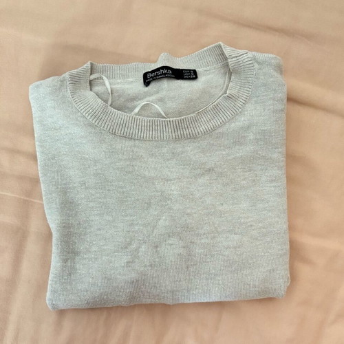 Bershka T-shirts 2 like new, size S, beige and red