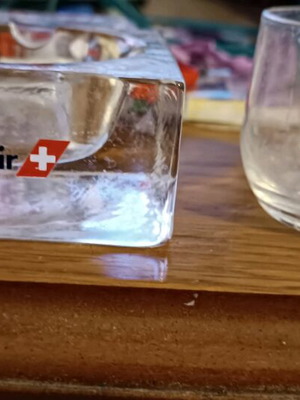 Swissair vintage συλλεκτικό τασάκι με ποτήρι κρασιού σαν καινούργιο