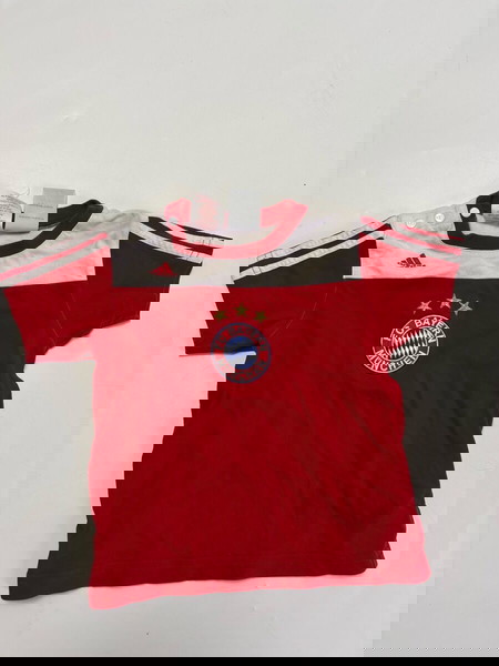 παιδικό μπλουζάκι αυθεντικό adidas Bayern 12-18 months