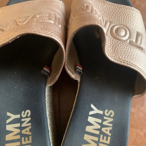 Tommy Hilfiger sandals used, size 36, beautiful color