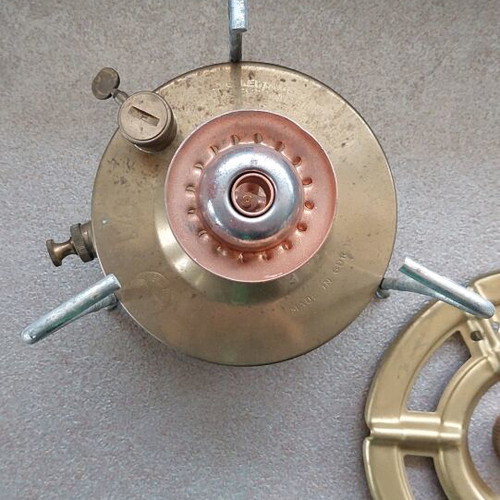 German brass gas stove Bat like new