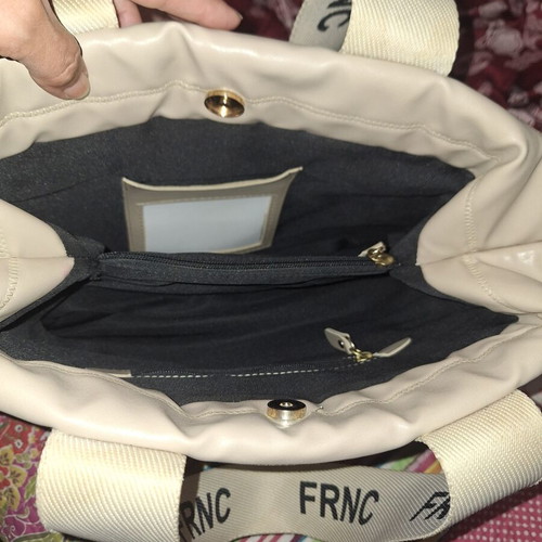 Frnc bag like new, ecru color