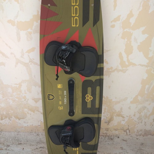 Nobile 555 Twin Tip Kite Surf Board 130x39 cm like new