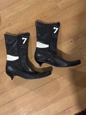 Leather cowboy boots Tsakiris Mallas used, size 42, black with gold