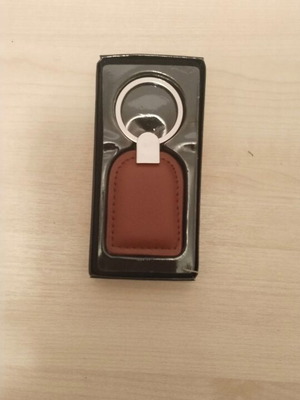 Keychain in case new