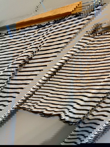 H&M top