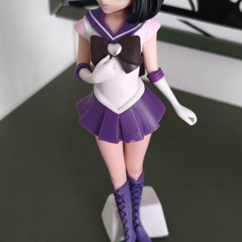Sailor Saturn figure like new