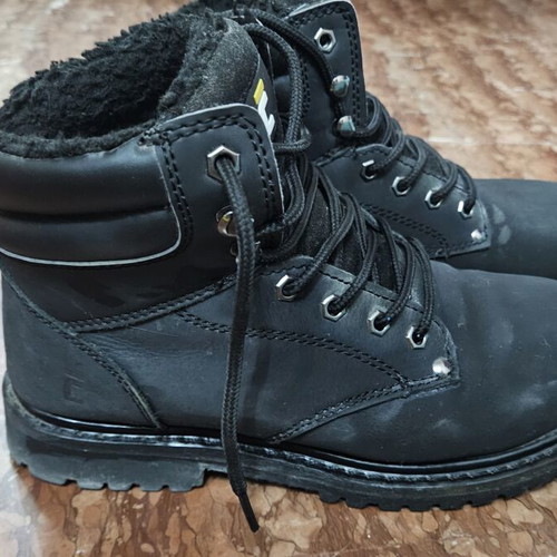 Cerva Black Knight Winter CI leather work boots size 42 new