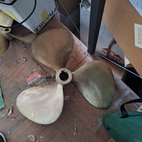 Propeller bronze refurbished