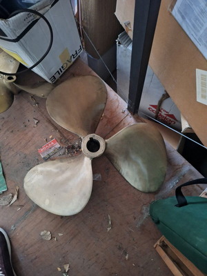 Propeller bronze refurbished