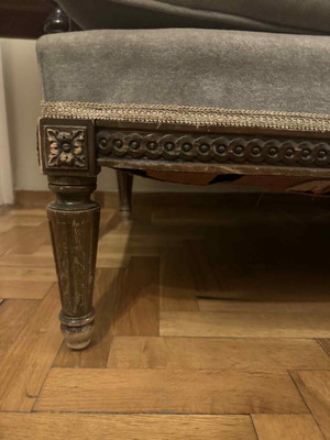 Καναπές τριθέσιος σαν καινούργιος, παλαιού τύπου