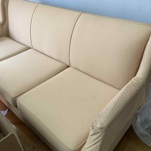 Beige living room set like new with 3-seater sofa and two armchairs