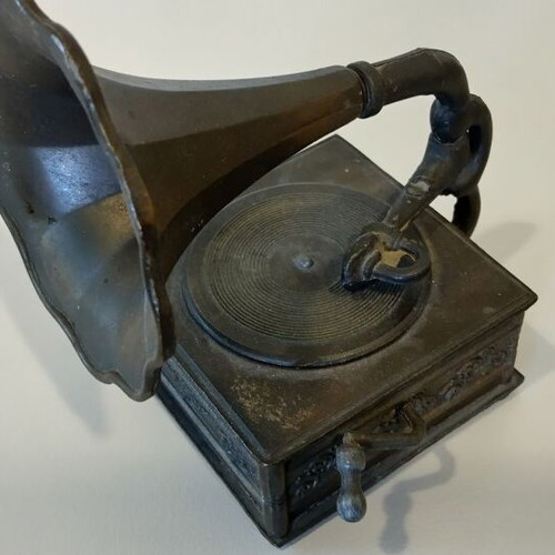Metal Miniature Gramophone like new