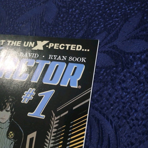 X-Factor #1 like new with Peter David signature