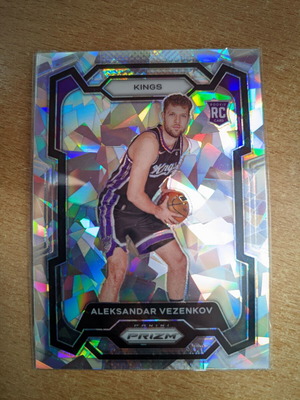 Κάρτα Σασα Βεζενκοφ Sacramento Kings Panini Prizm cracked ice 2023-24 rookie καινούργια
