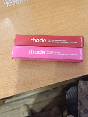 Set lip gloss 2 pieces new, shades shortcake strawberry glaze