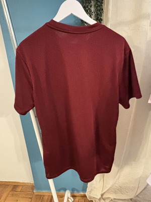 H&M men's red T-shirt size L